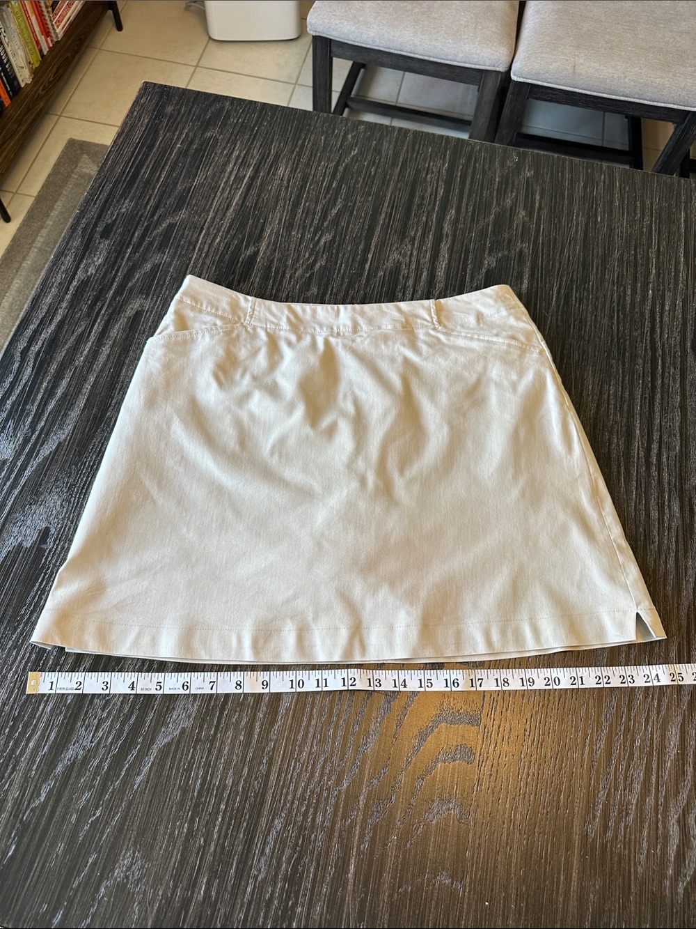 Nike Golf Beige Women’s Long Zip Back Skort with Zip Pockets, Size 12 Large - Picture 6 of 10